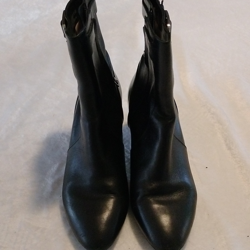 Cole Haan NikeAir boots size 6.5